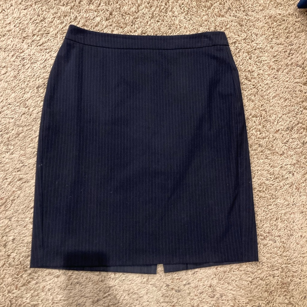 Ann Taylor pencil skirt - navy with pinstripes